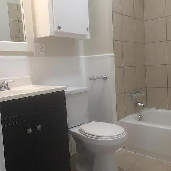 902 Darlington Way SW #B — Photo 26
