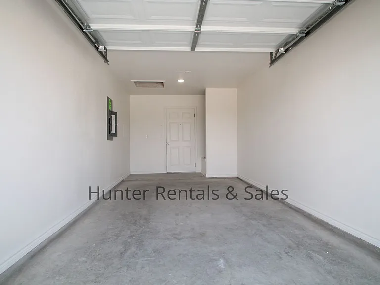 1810B Ponca Trce — Photo 25