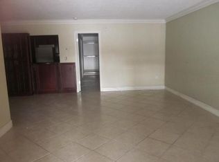 937 W 77th St, Hialeah, FL 33014