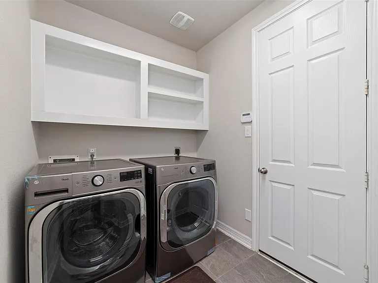 29023 Alley Lynn Way — Photo 19