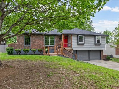3609 NE Chapel Dr, Lees Summit, MO, 64064