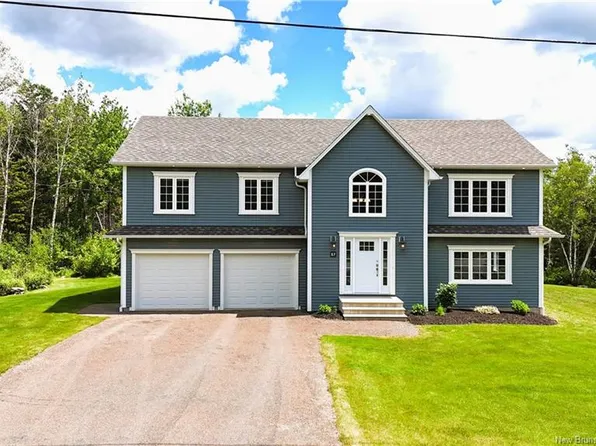 57 Declaration Dr, Douglas, NB E3G 0B4