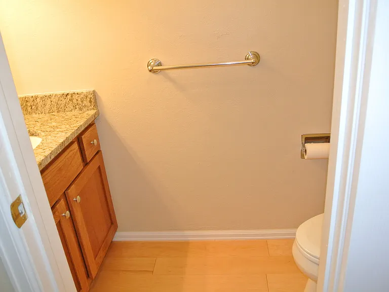 1080 Fairway Ct #3 — Photo 12