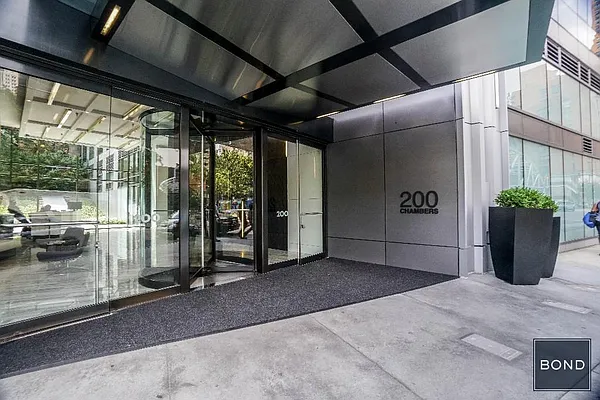 Sold by Bond New York | media 9
