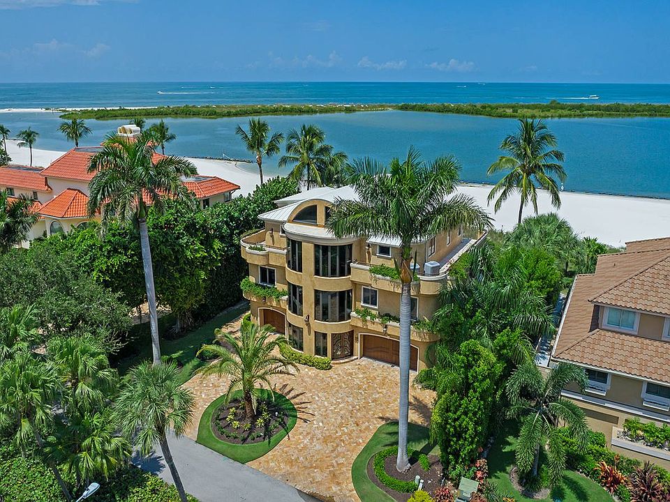 1st image of 192 S Beach Dr