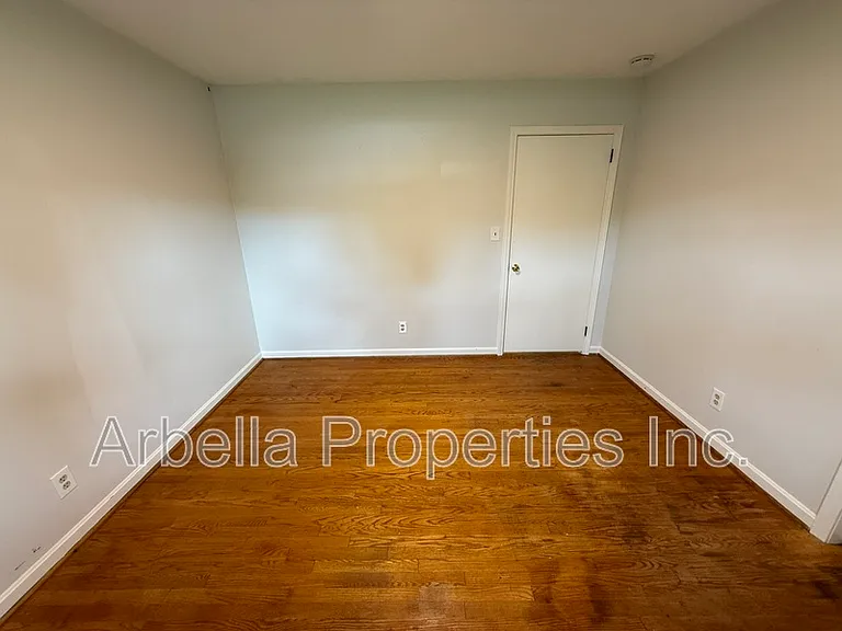 1713 Seward Dr — Photo 18