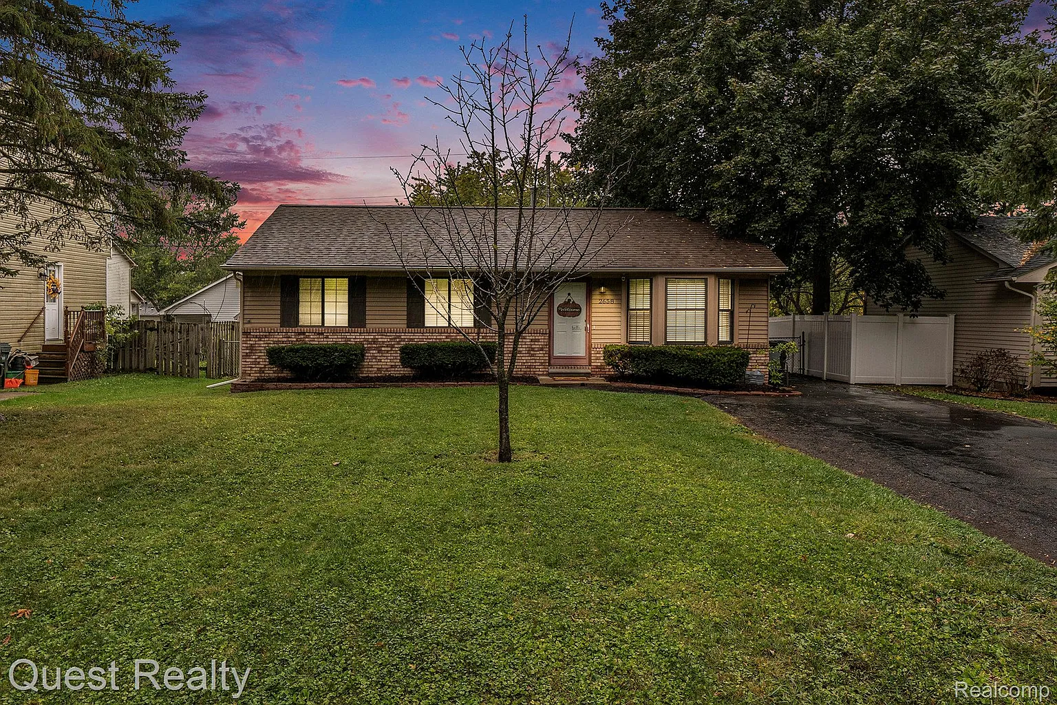 2658 Simpson Dr photo 1