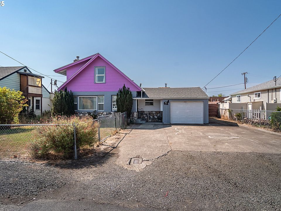 54 NW Rose St, Winston, OR 97496 | Zillow