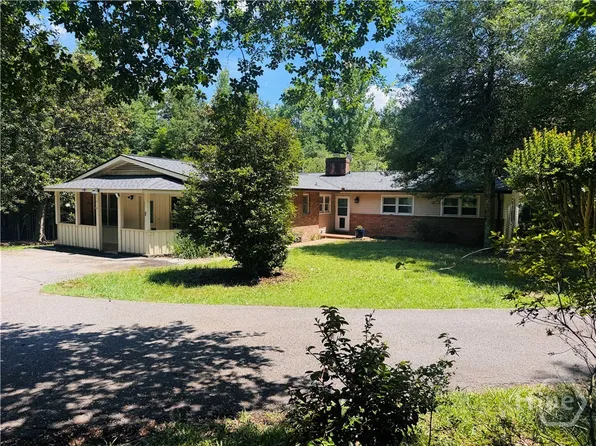 175 Homestead Dr, Athens, GA 30605