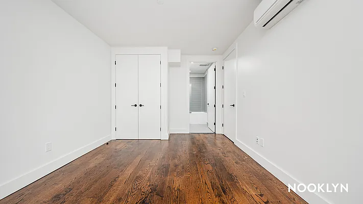 Rented by Nooklyn NYC LLC | media 10