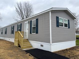 7213 Doncaster Ct, Liverpool, NY 13090