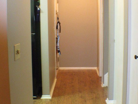 2nd image of 4946 Columbia Cir #27-127