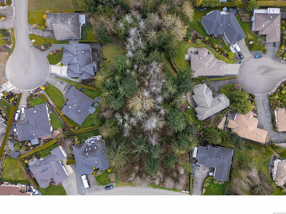 2nd image of Prop Fairways Dr Lot B