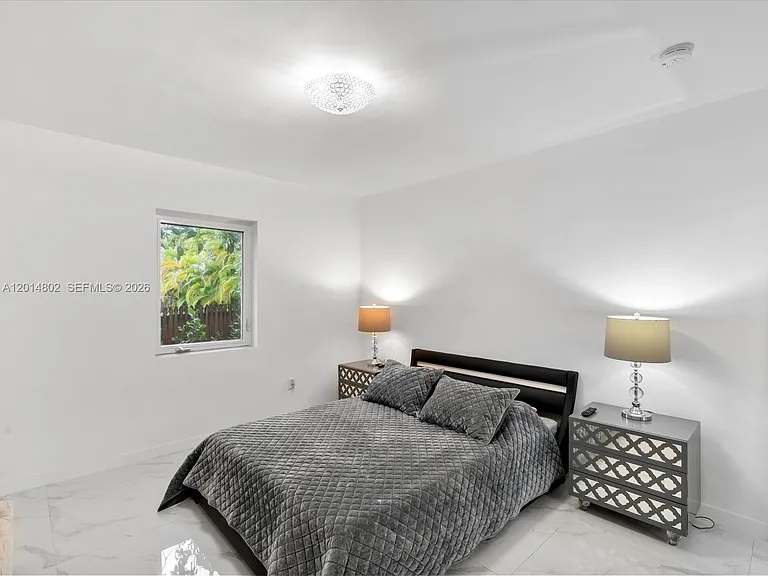 825 SW 23rd Rd — Photo 58