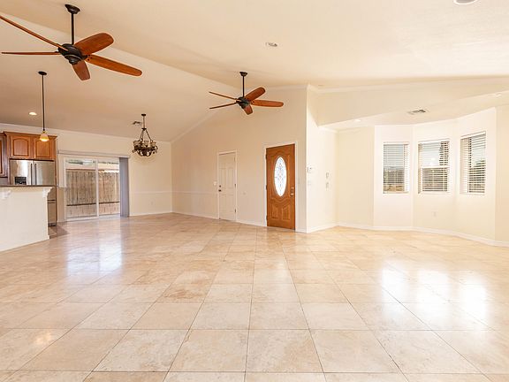 4th image of 4501 S Calle Del Media
