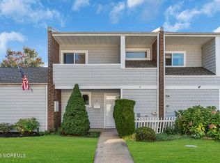 61 Maple Drive, Spring Lake, NJ 07762