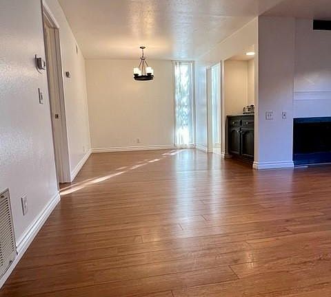 5th image of 31580 Agoura Rd Unit 6