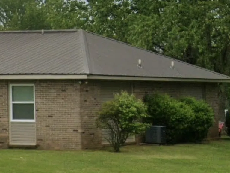 25600 Smithfield Rd #B-12 — Photo 6