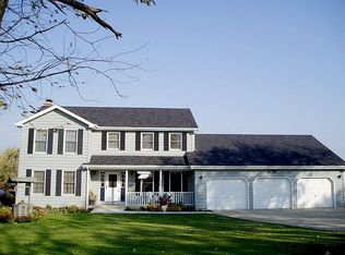 42W920 Bahr Rd, Hampshire, IL 60140