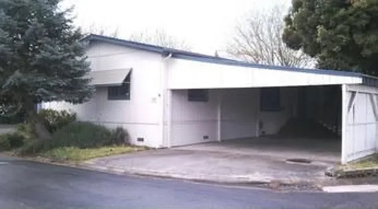 10 Sleepy Hollow Dr photo 1