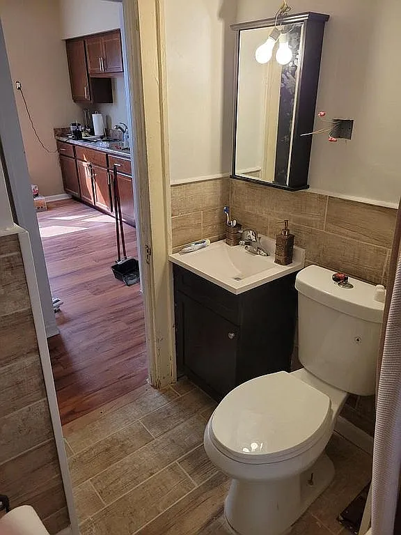 12505 Soika Ave photo 1
