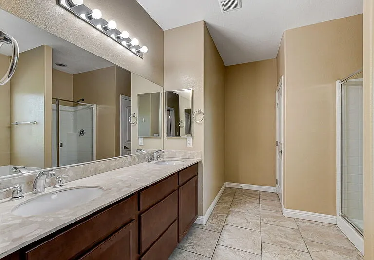 1074 Fish Pond Ave — Photo 39