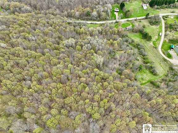 4th image of 5857 Bloye Rd #6