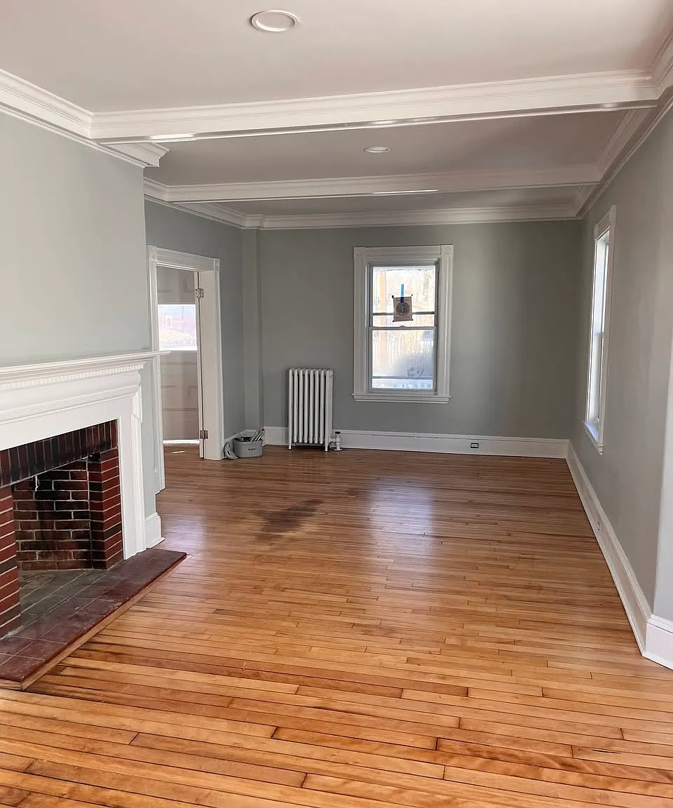 3 bed, 1.5 bath, 2177 sqft, $3,300 — Photo 2