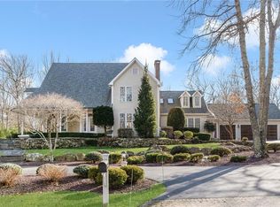 2 Tipping Rock Dr, East Greenwich, RI 02818