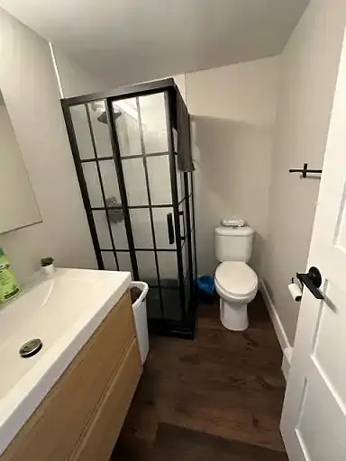 1 bed, 1.0 bath, $1,550 — Photo 2