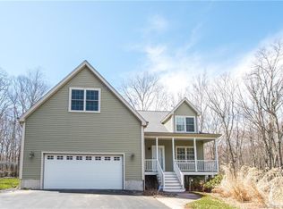 1636 Bozrah Rd, Oakdale, CT 06370