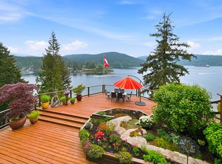 1584 Look Out Point, North Vancouver, BC V7G 1X9