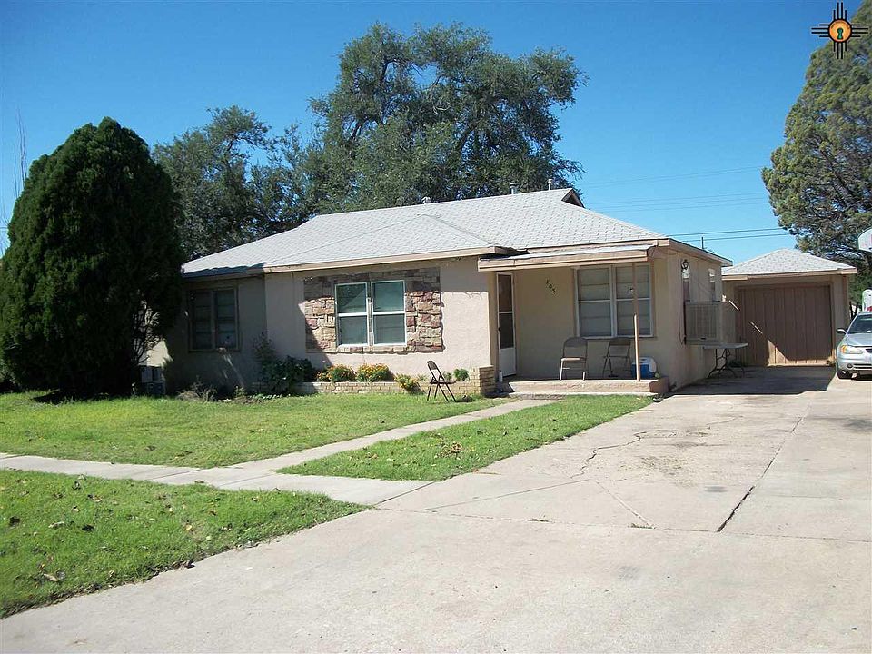 1st image of 105 N Indio Ave