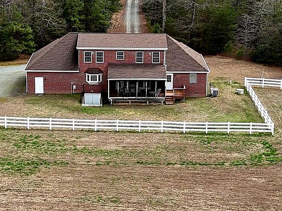 4th image of 2383 Rappahannock Rd