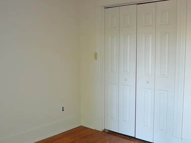 3213 Guilford Ave — Photo 23