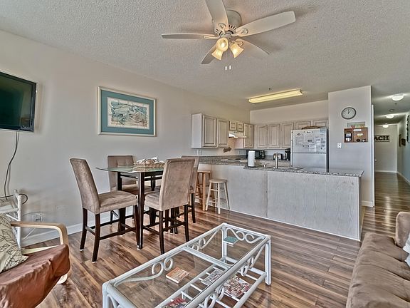 3rd image of 27 Ocean Isle West Boulevard SW #1g