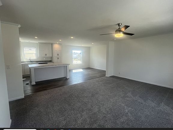 2nd image of 24264 Redwood Dr #264