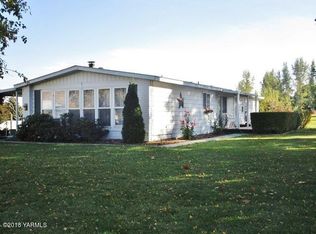 120 Horseshoe Ln, Selah, WA 98942