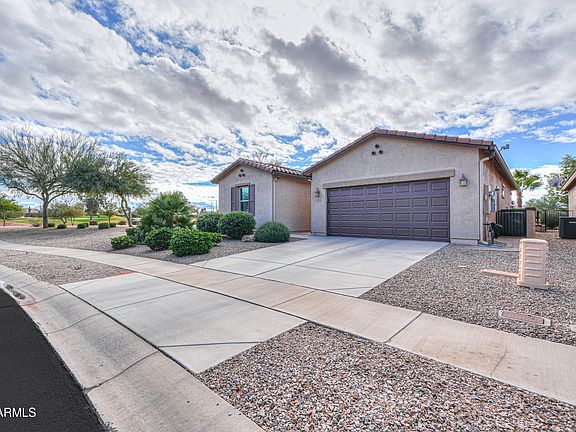 3rd image of 2631 E FRANCISCO Drive