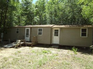 1075 Oak Ridge Dr, Summerton, SC 29148