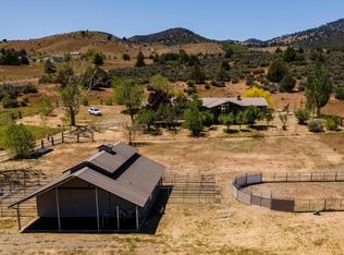 6715 Crossland Ln, Montague, CA 96064