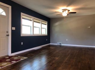 70 Nevada St, Dubuque, IA 52001