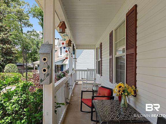 4th image of 111 Tibidow Cir