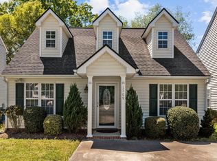 1709 Crag Burn Ln, Raleigh, NC 27604