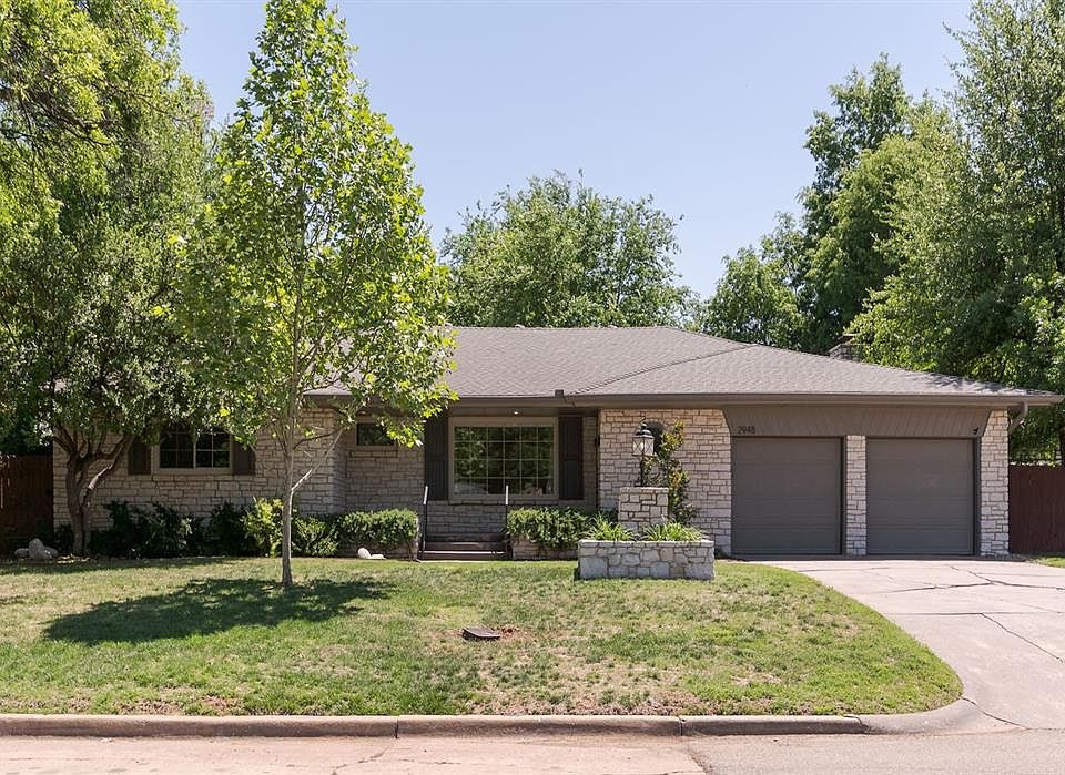 1st image of 2948 Kerry Ln