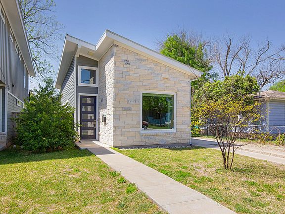 2nd image of 1203 Brentwood St #2