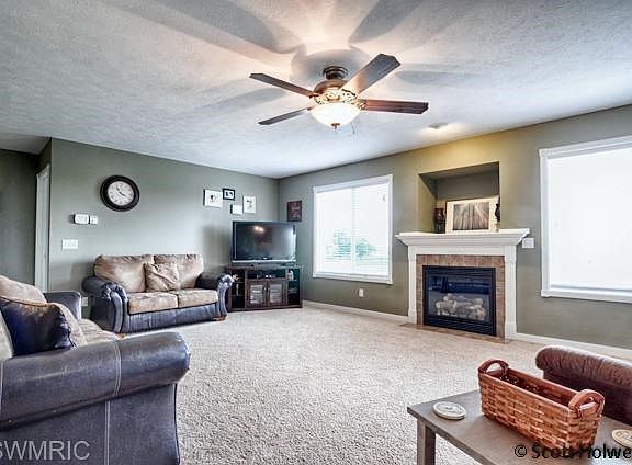 2nd image of 10135 Farm Grove Ct SE