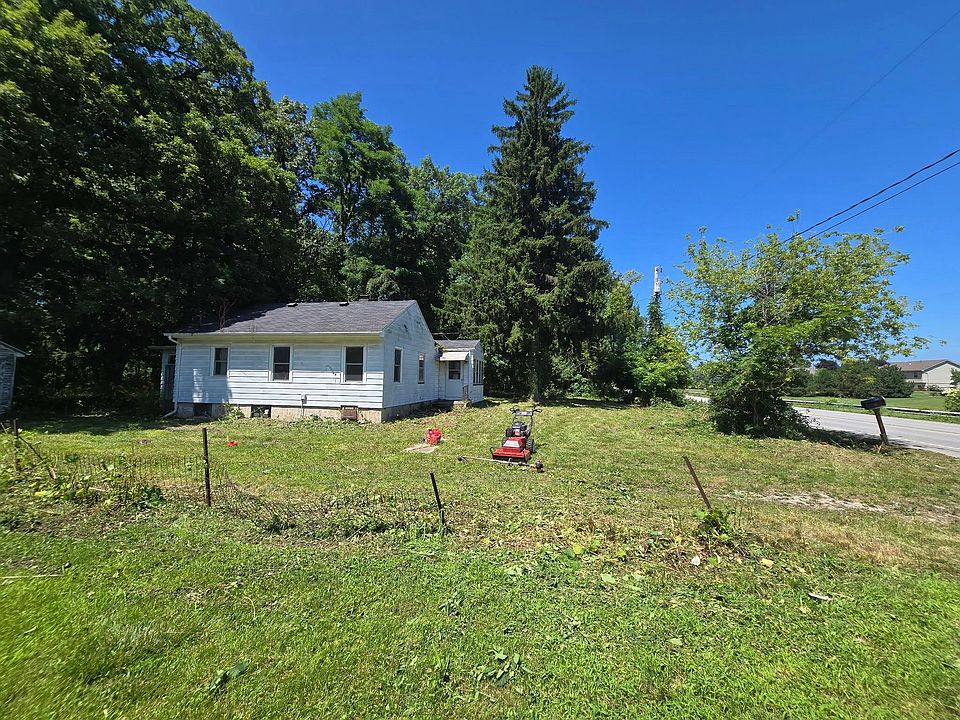 2nd image of 912 State Road 149