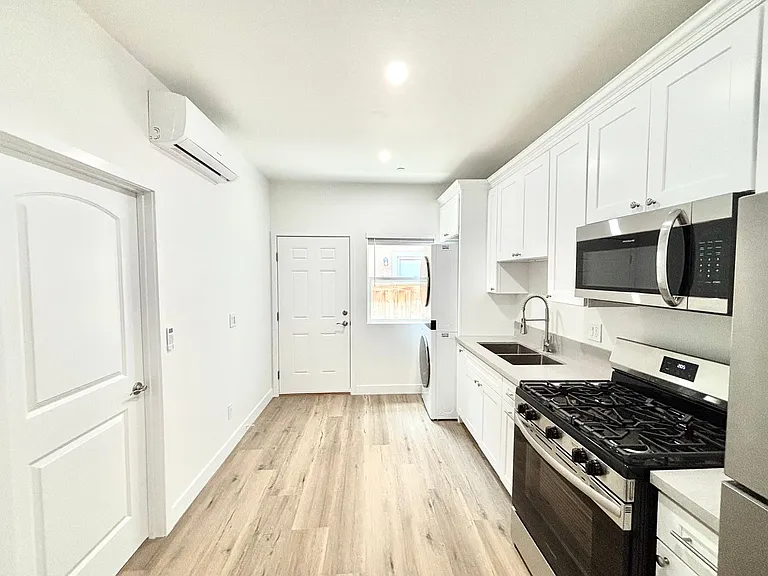 351 Huerta St #2 — Photo 14