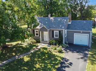 344 S Mason St, Bensenville, IL